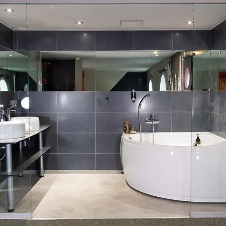 Marina Πλωτό κατάλυμα