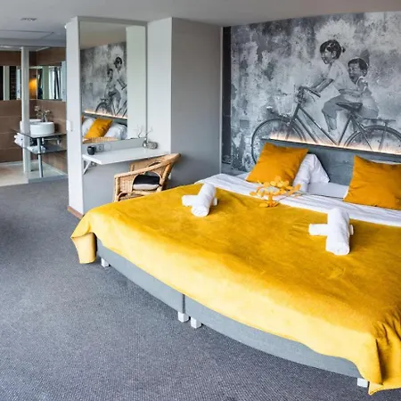 Marina Hotel en barco Praga